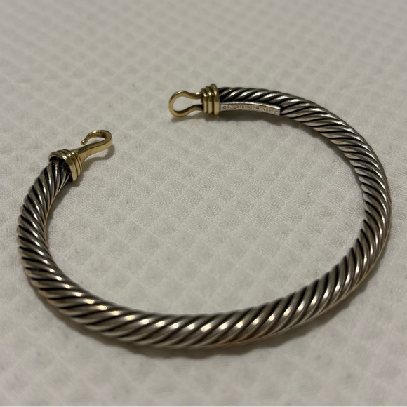 David Yurman Buckle Bracelet - Picture 4 of 5